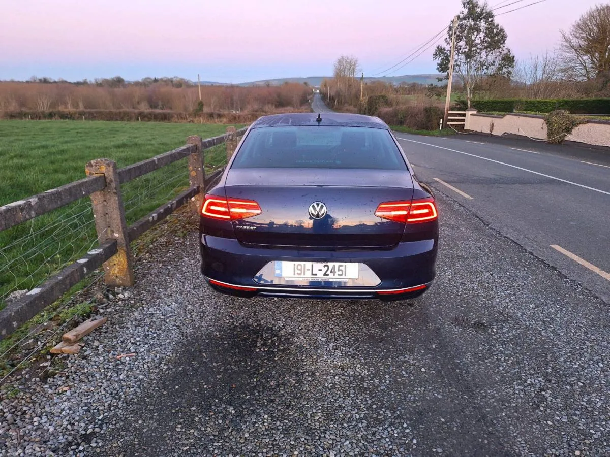 Volkswagen passat - Image 3