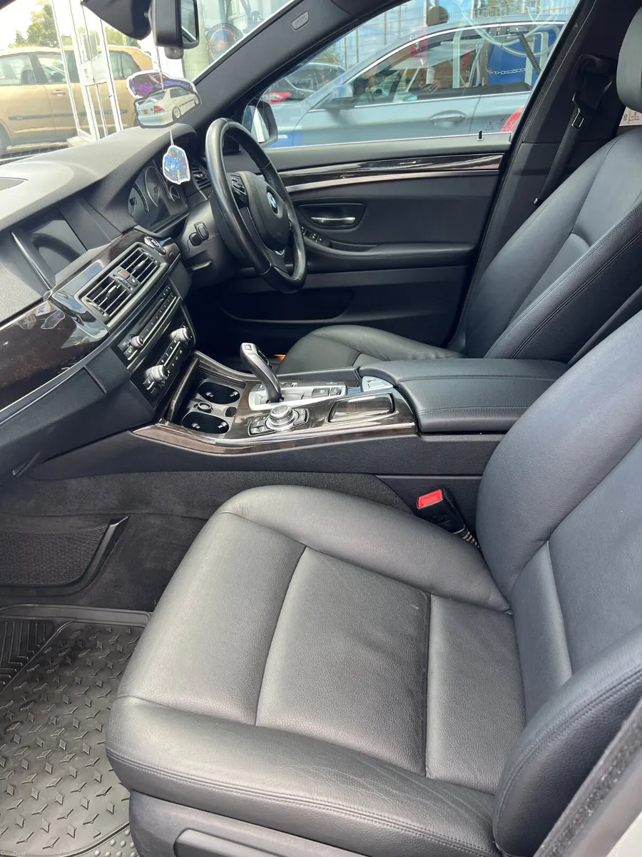 BMW 5-Series 2016 - Image 3