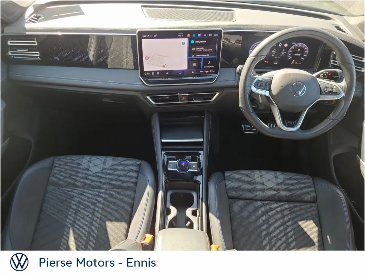 Volkswagen Tiguan 2.0 TDI 150HP R-Line Black Ed DS - Image 3