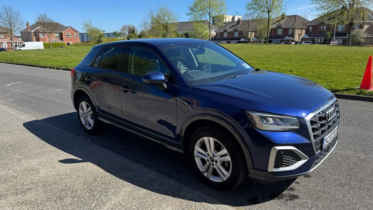Audi Q2 Sport Tfsi 1.0 Petrol, 6 speed manual 2024 - Image 3
