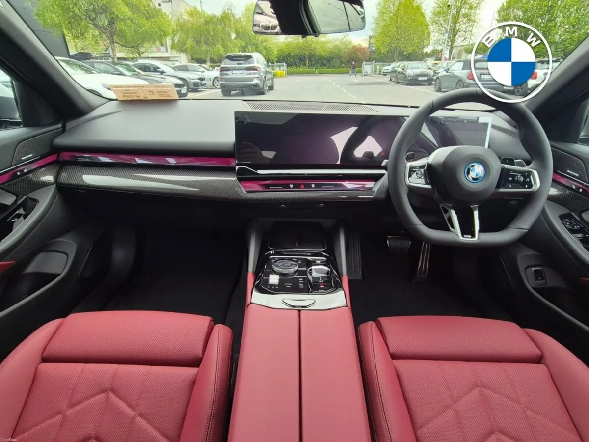 BMW 5-Series 530e MSport - Image 4