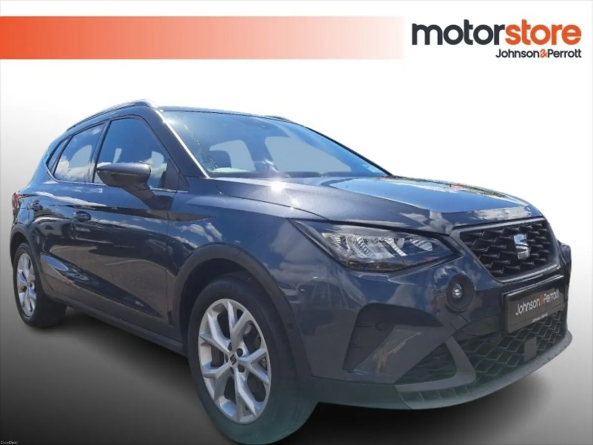 SEAT Arona 1.0TSI 110hp FR **HUGE SPEC / LOW MILEA - Image 1