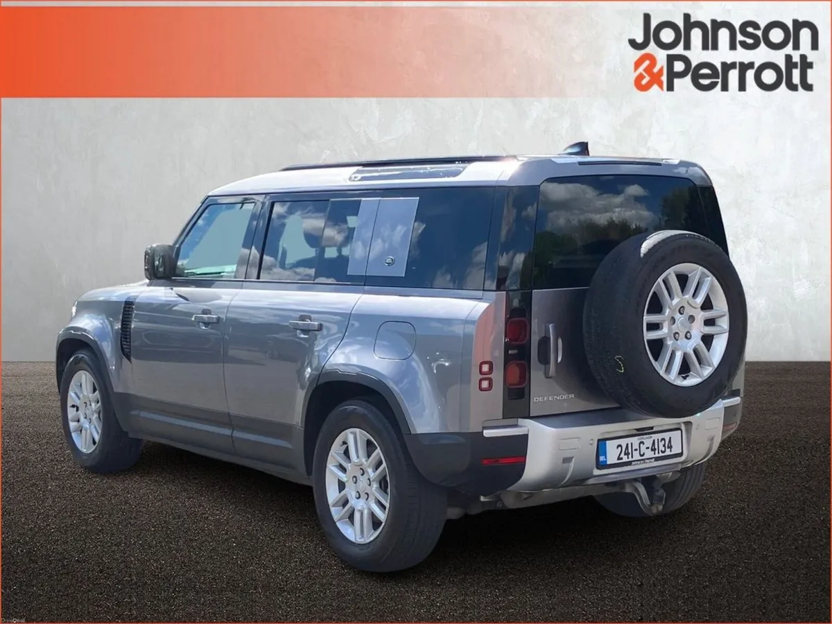 Land Rover Defender 110 2.0 Si4 PHEV S  (Remainder - Image 3