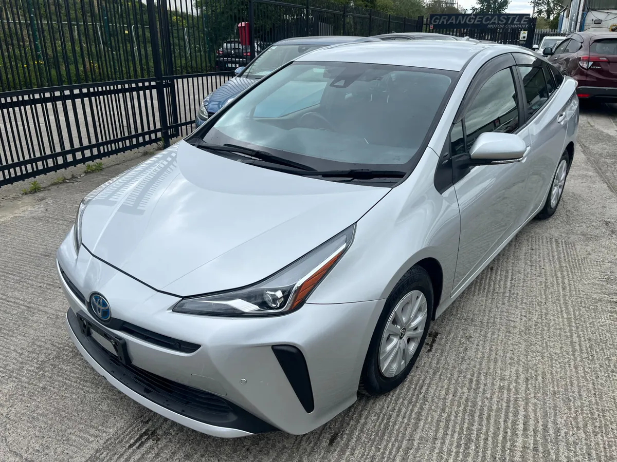 TOYOTA PRIUS 2020, 1.8 HYBRID AUTO LOW KMS - Image 3