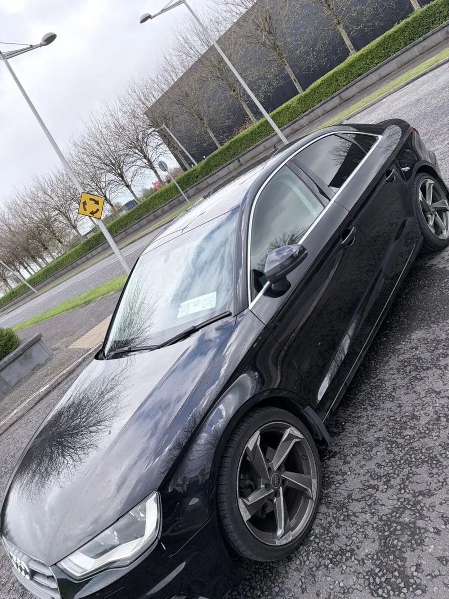 Audi A3 2015 - Image 4