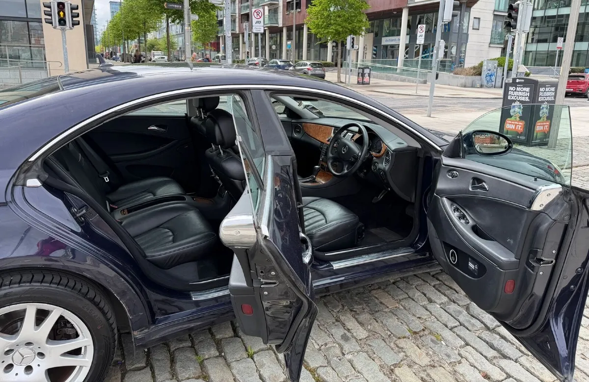 Mercedes-Benz CLS 2007 - Image 3