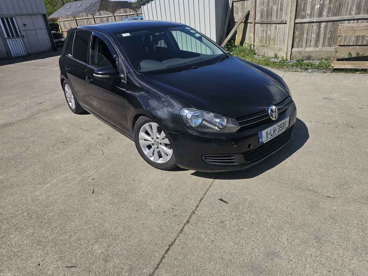 2011 Volkswagen Golf - Image 1