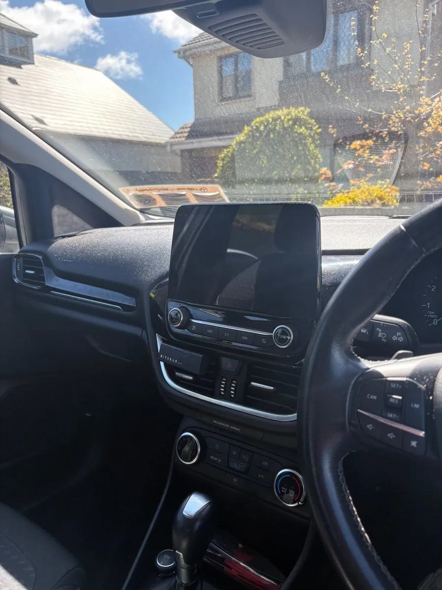 Ford Fiesta 2017 Automatic Low Mileage - Image 4