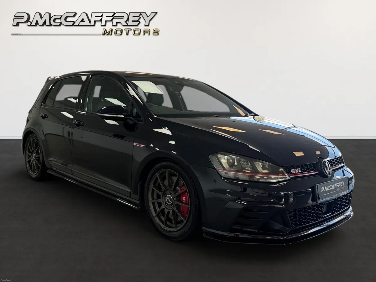 2016 Volkswagen Golf GTI 2.0 TSI CLUBSPORT STREET - Image 3