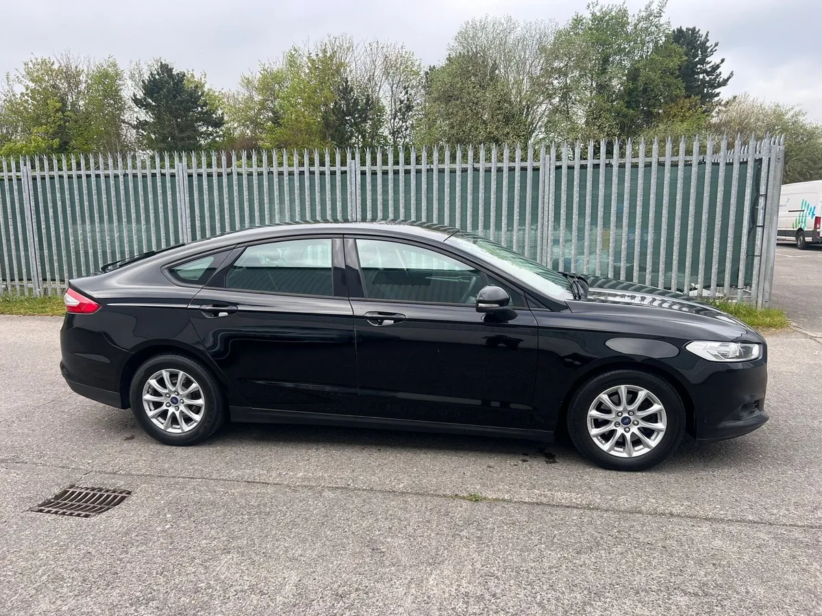 2017 Ford Mondeo TDCI 6 speed NCT & Tax - Image 2