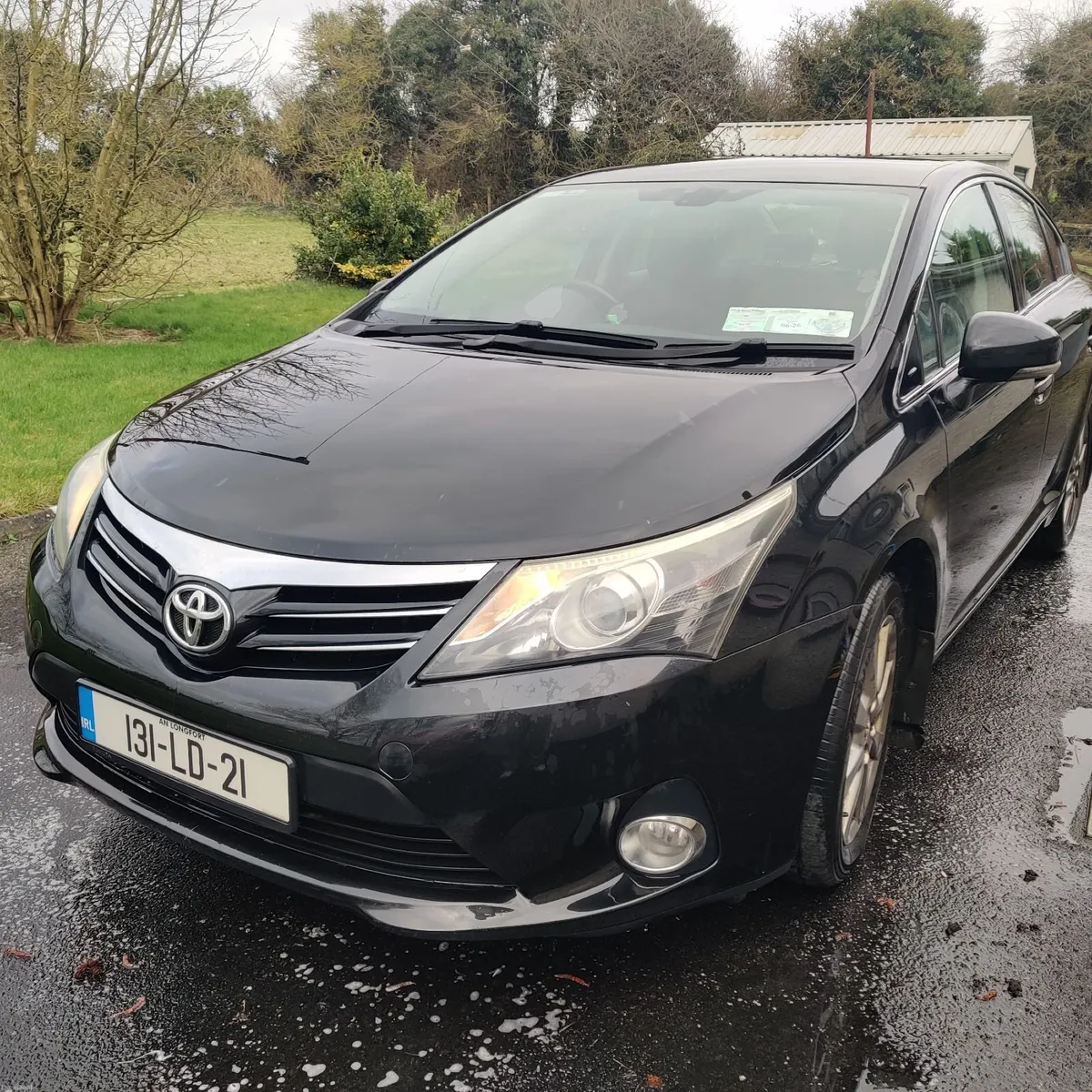 Toyota Avensis 2013 - Image 2