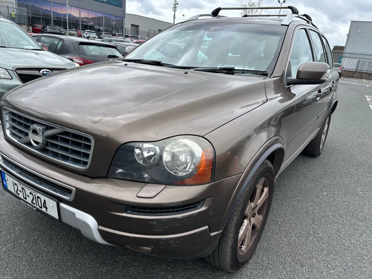 Volvo XC90 - Image 2