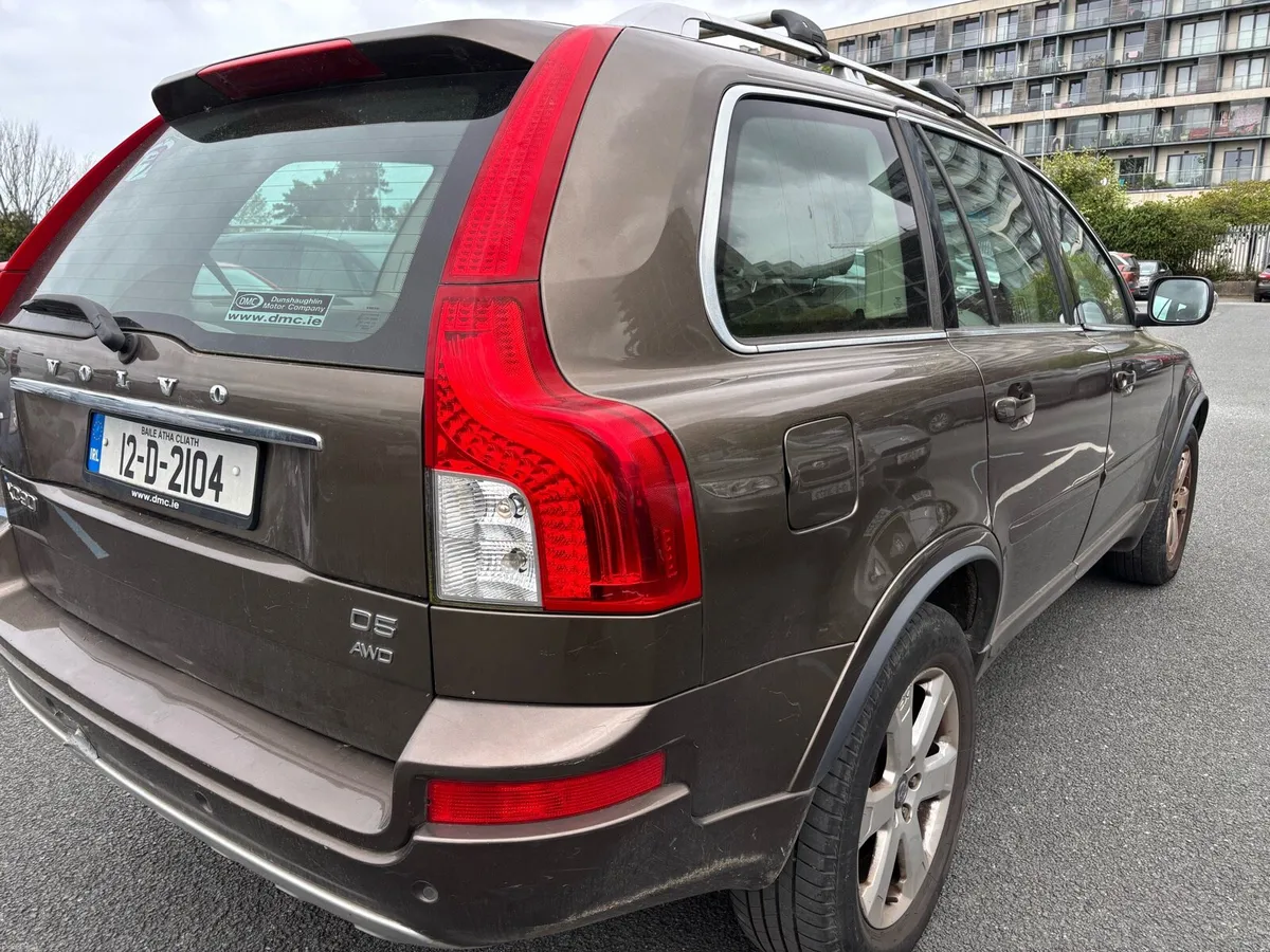 Volvo XC90 - Image 4