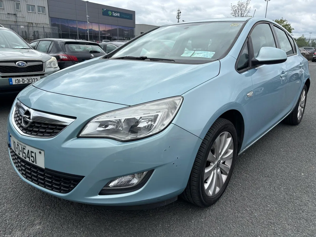 Opel Astra - Image 2