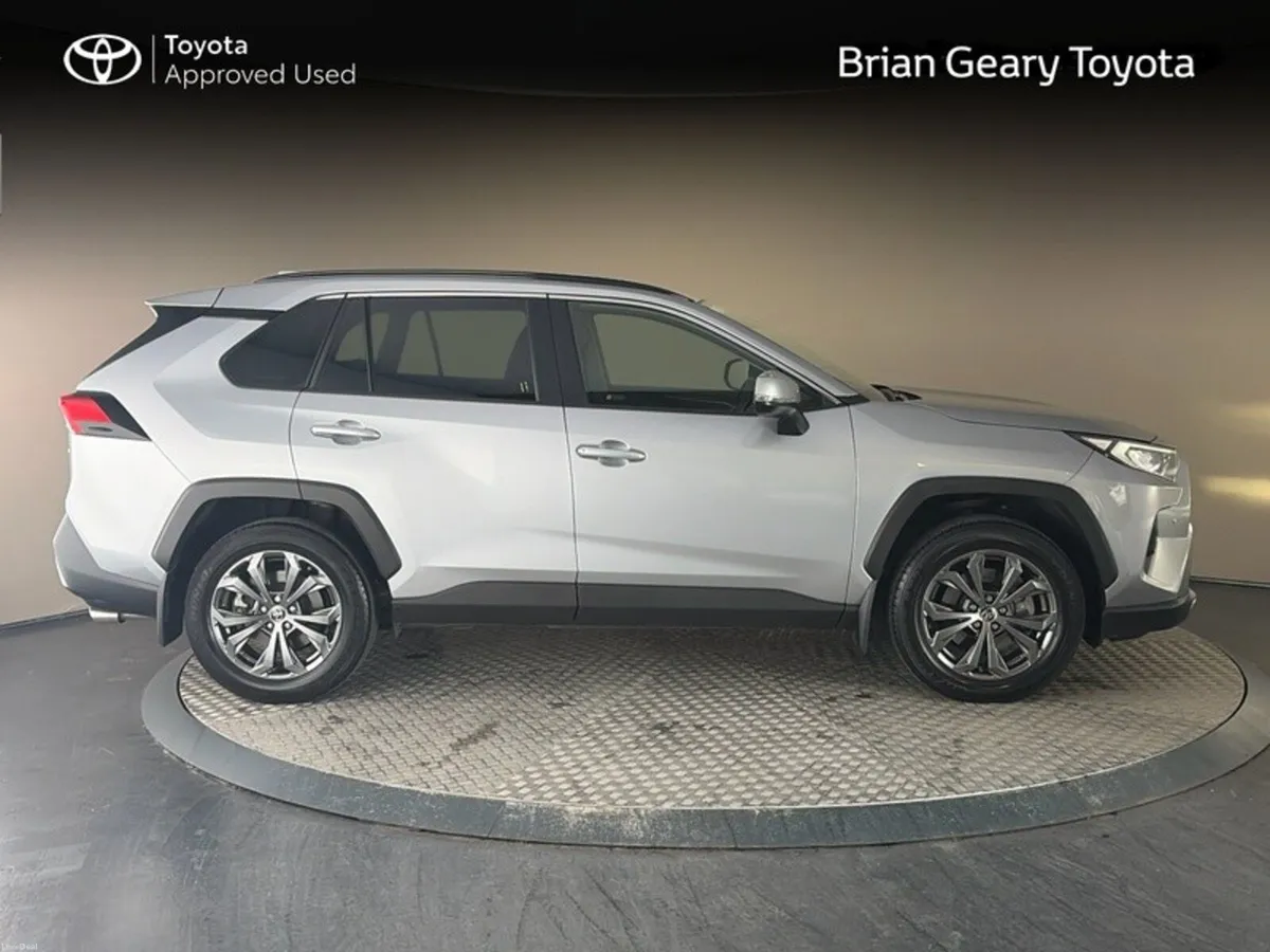 Toyota RAV4 HYBRID SOL - Image 3