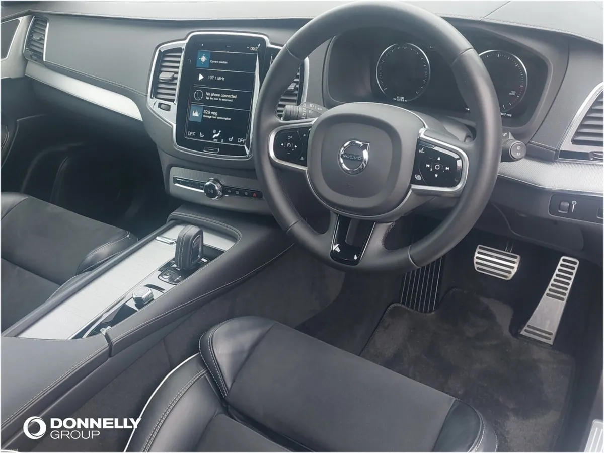Volvo XC90 Diesel Estate R DESIGN - Image 4