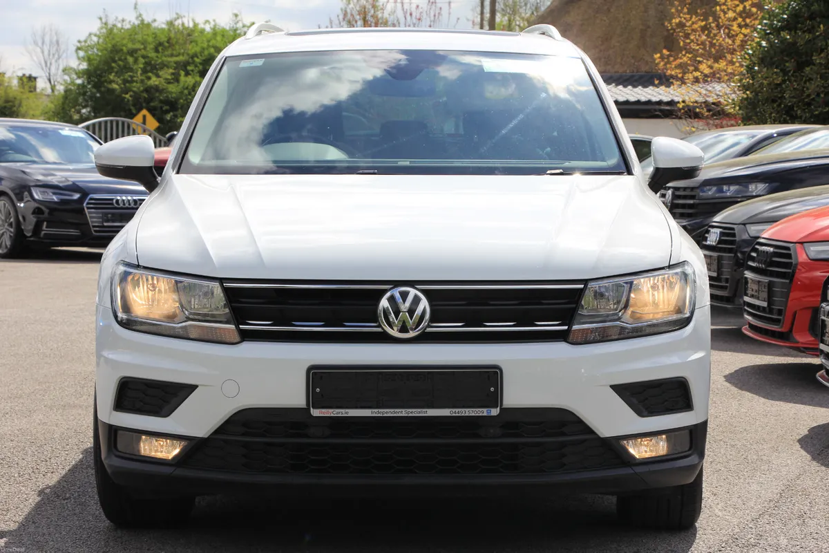 Tiguan * Sliding sunroof * Comfortline TDi - Image 2