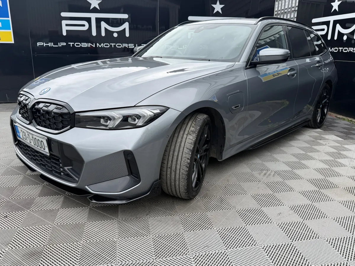 BMW 330e M Sport G21 LCI Model 292HP Auto - Image 4