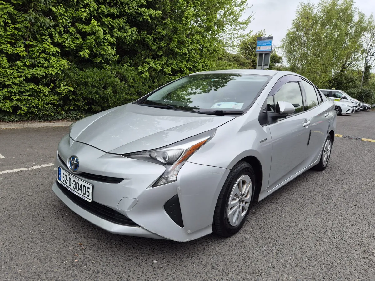TOYOTA PRIUS / 2016 / 1.8 PETROL HYBRID /AUTOMATIC - Image 1