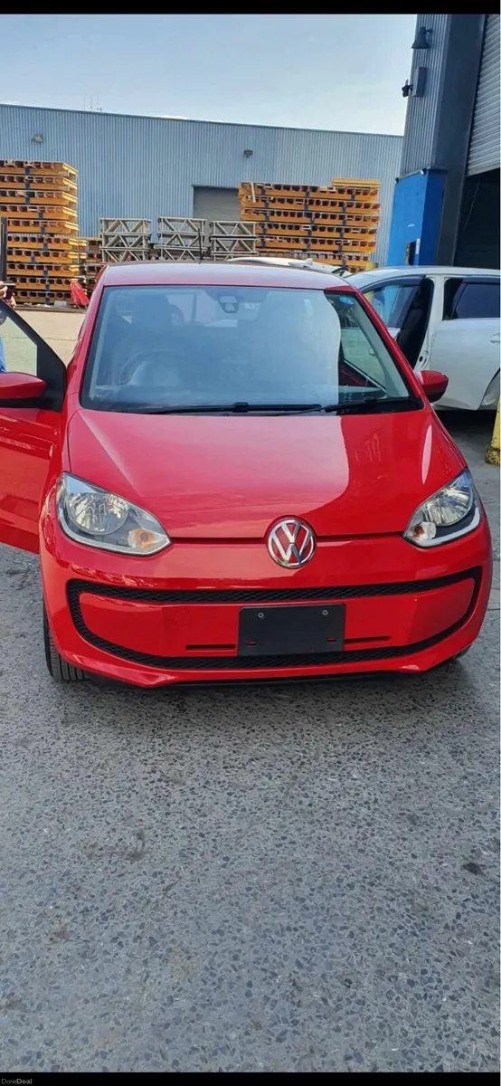 Volkswagen Up - Image 1