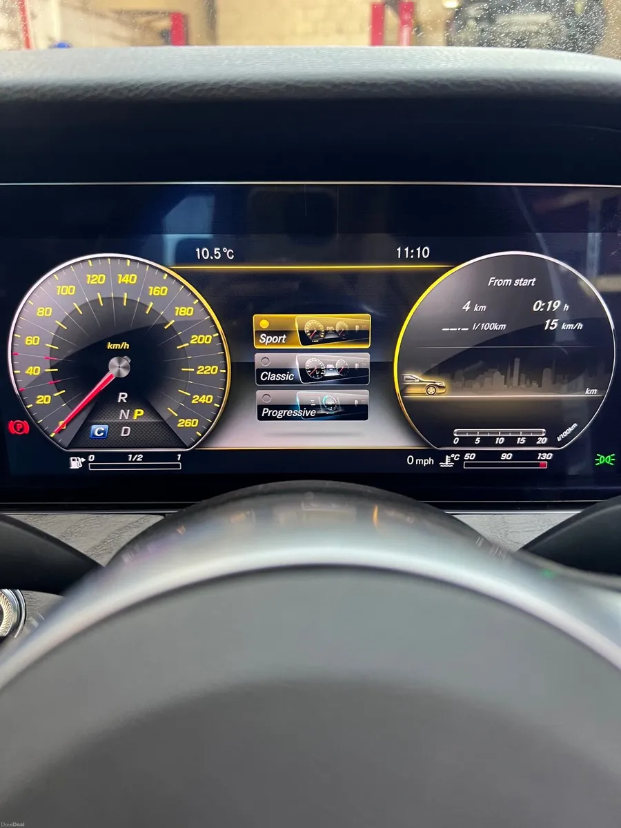 E-Class 2017 Full Option Sunroof - Image 3