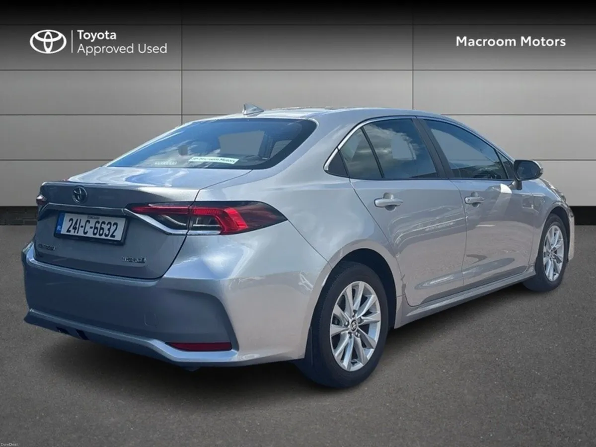 Toyota Corolla USED CAR SALE!! LUNA SALOON 4DR AUT - Image 2