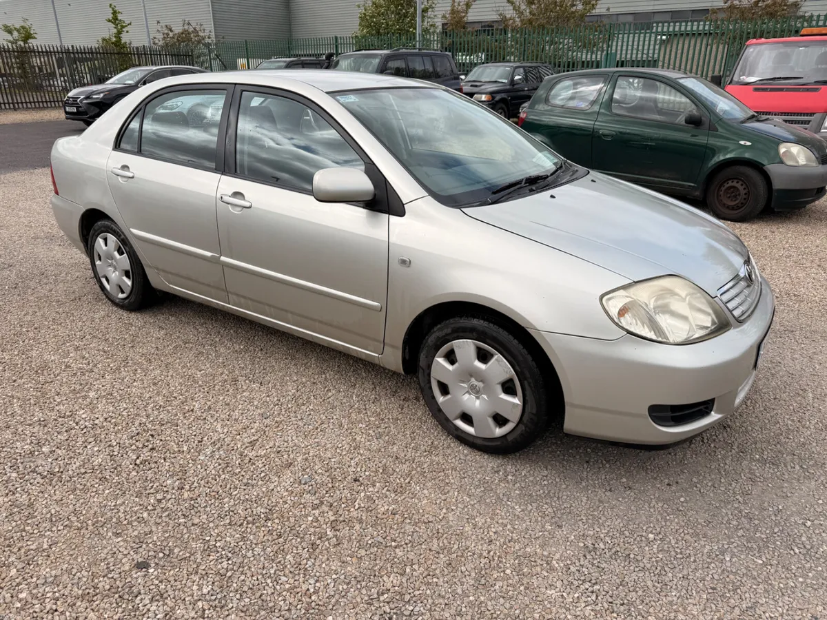 Toyota Corolla 2005 - 1.4 - Image 1