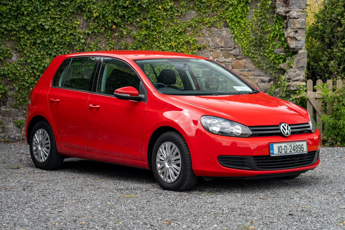 2010 Volkswagen Golf 1.2 Petrol Manual - Image 1