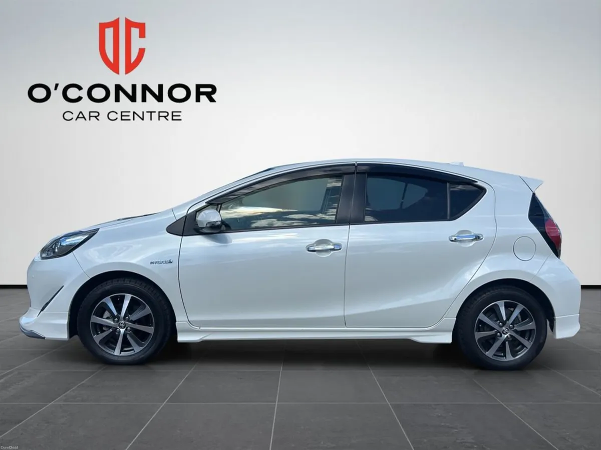 Toyota Aqua Small on fuel, big on attitude. - Image 4