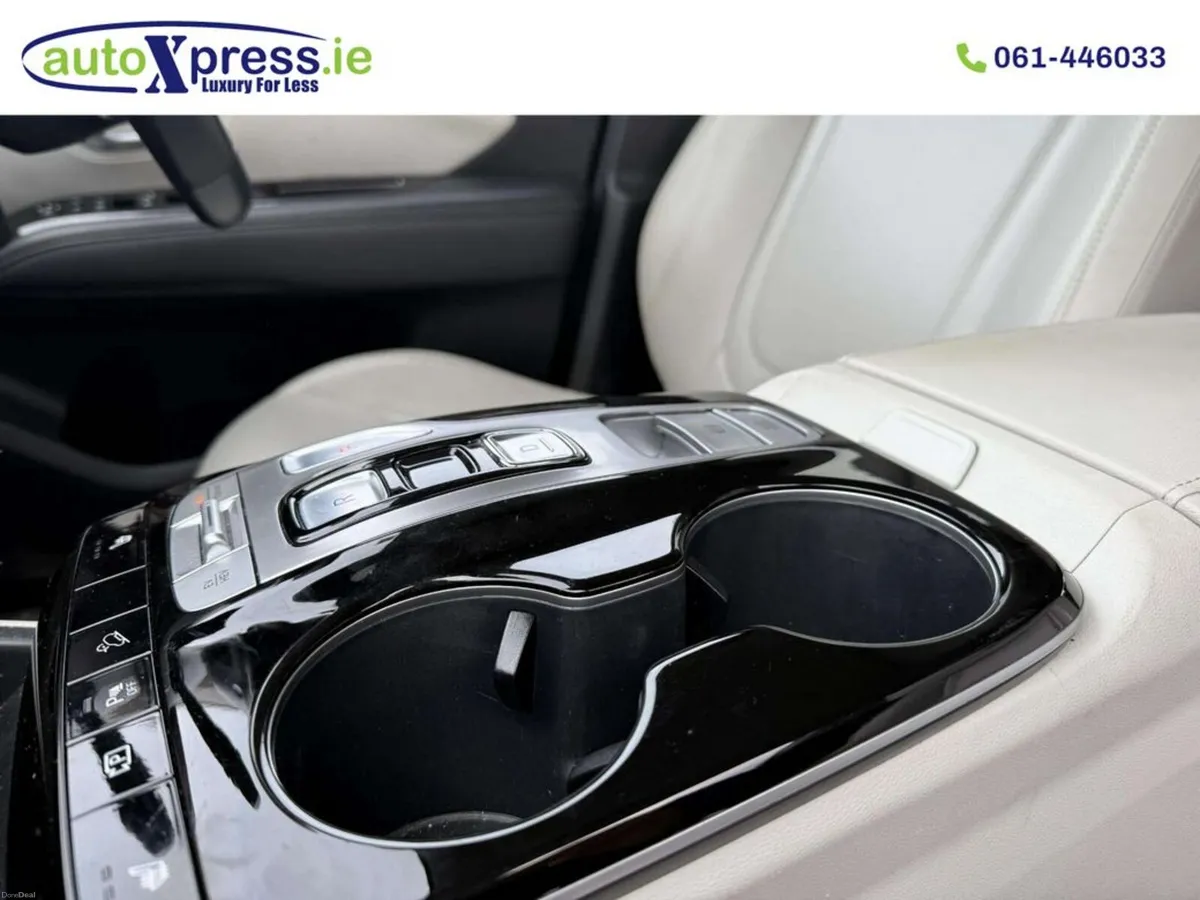 Hyundai Tucson Executive Phev 265BHP Auto - Image 4