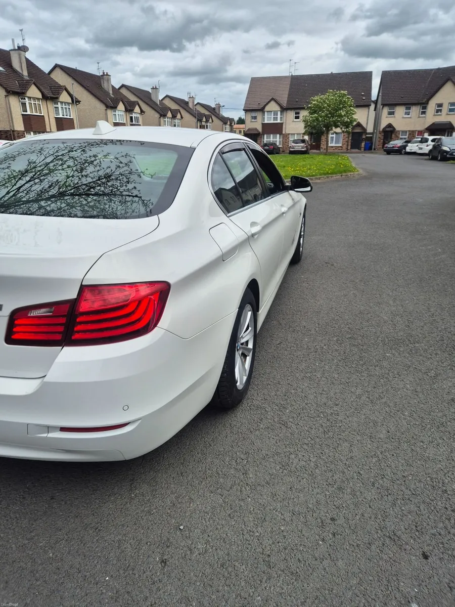 BMW 5-Series 2016 - Image 3