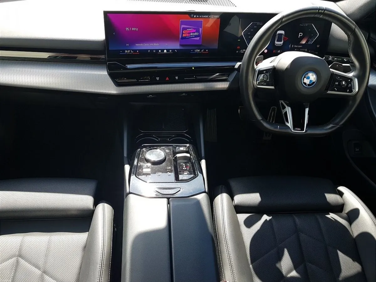 BMW 5-Series 530e M Sport - Image 4