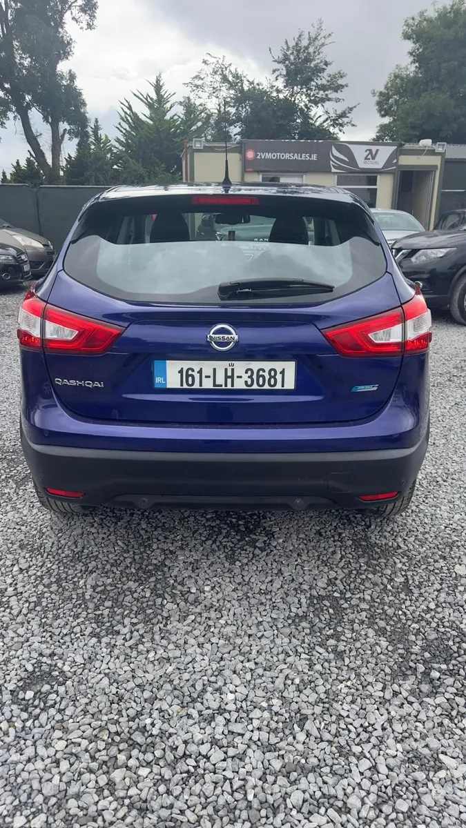 Nissan Qashqai 1.5 dCi Acenta Smart Vision - Image 3