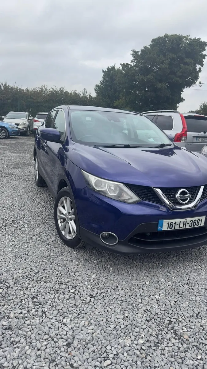 Nissan Qashqai 1.5 dCi Acenta Smart Vision - Image 1