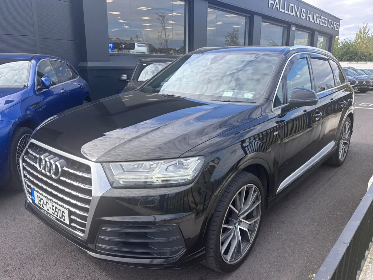 2019 Audi Q7 3.0 TDI 45 S LINE QUATTRO // 7 SEATER - Image 1
