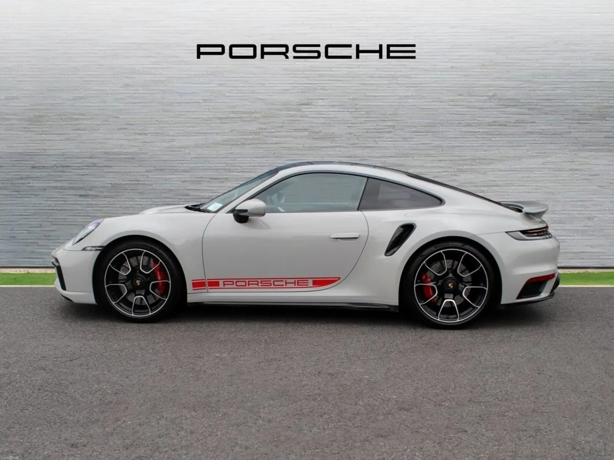 Porsche 911 Turbo - Image 4