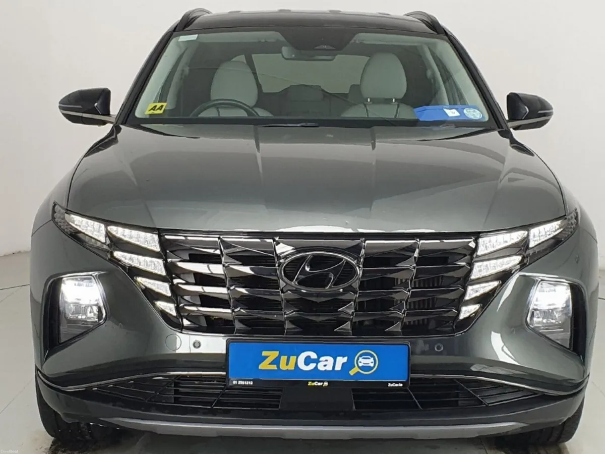 Hyundai Tucson 2WD Executive Plus w 2 Tone Roof - Image 3