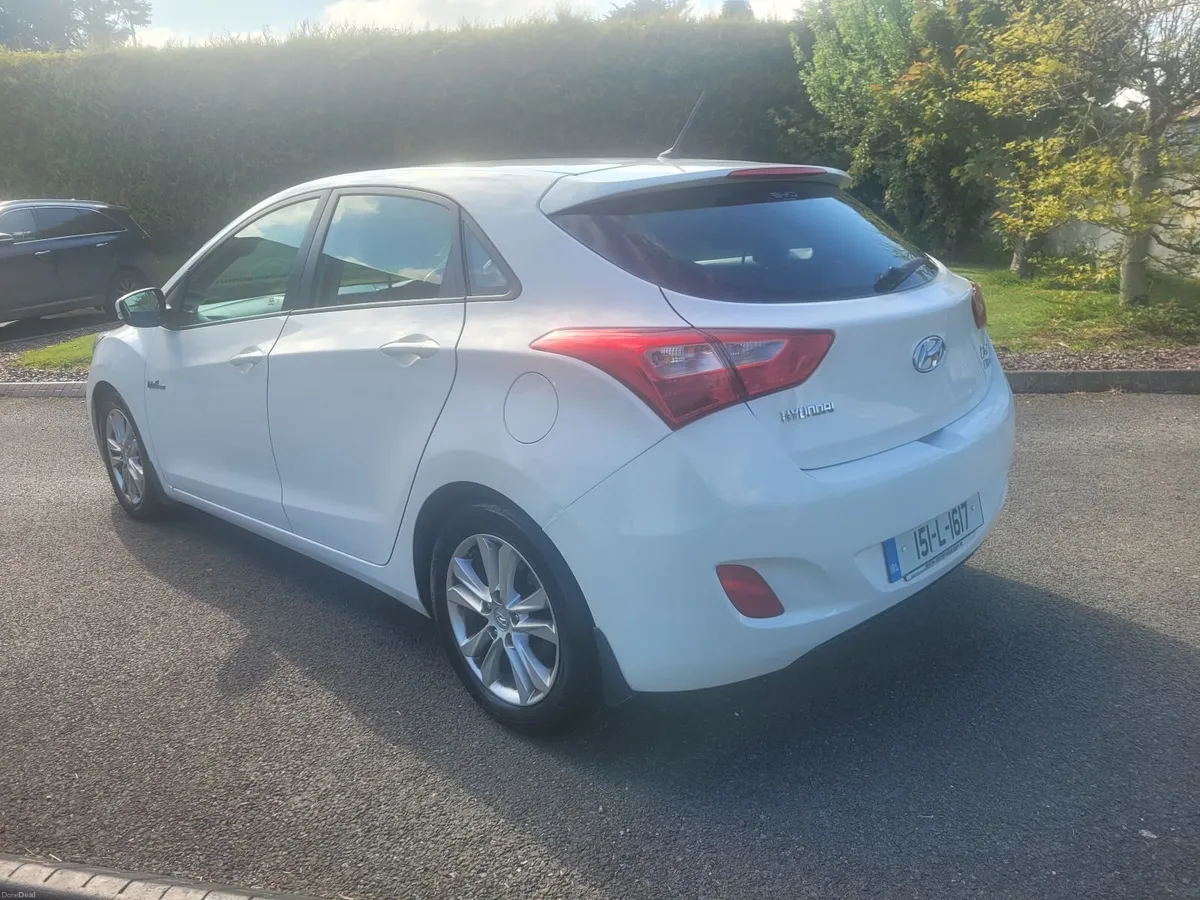 €5,950...NEW NCT...2015 HYUNDAI I30 1.6 DIESEL - Image 3