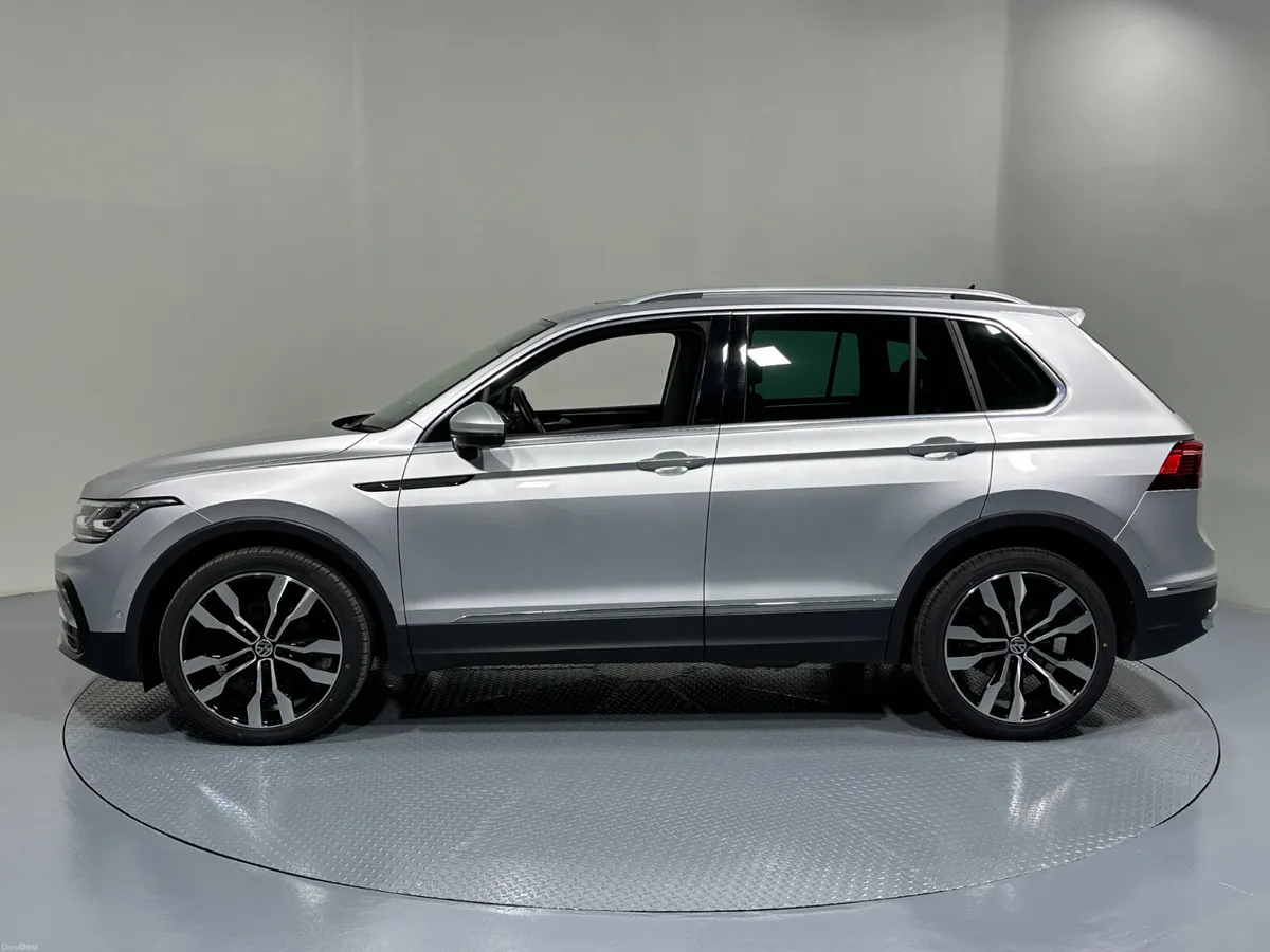 Volkswagen Tiguan Elegance Sport 2.0 Tdi 232 - Image 4