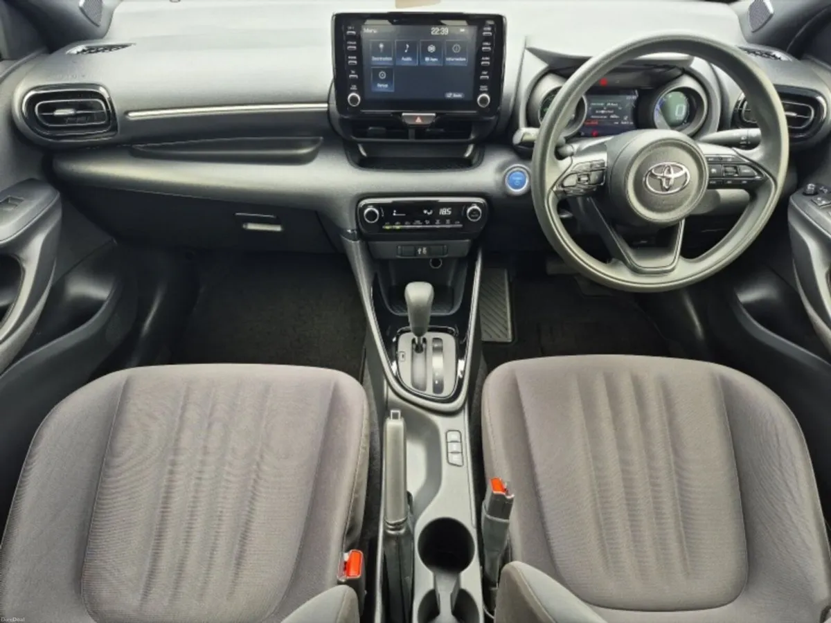 Toyota Yaris ** 1.5 HYBRID ** AUTO ** HUGE SPEC ** - Image 2