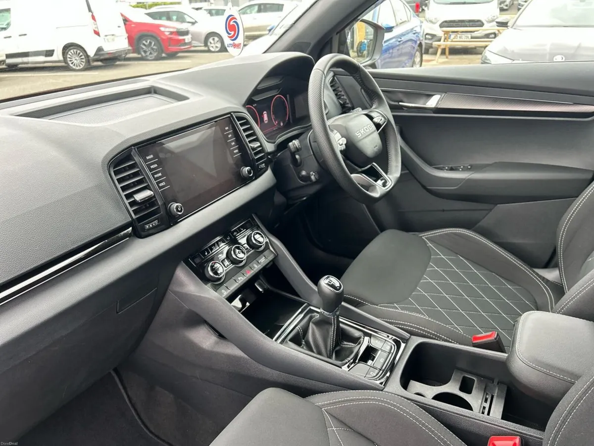Skoda Karoq SPORTLINE 2.0TDI 115HP - Image 3