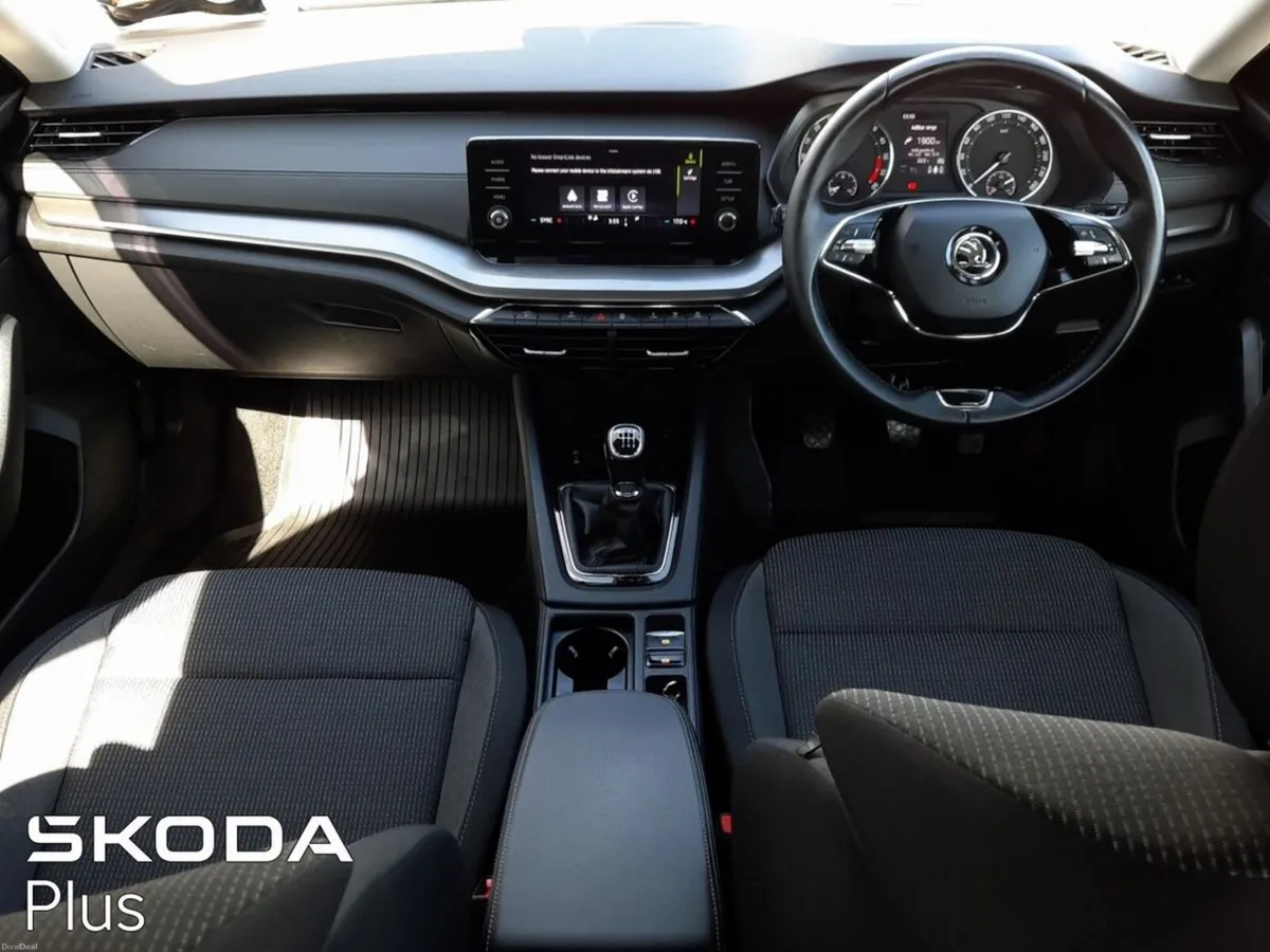 Skoda Octavia OCTAVIA AMB 2.0TDI 115HP - Image 2