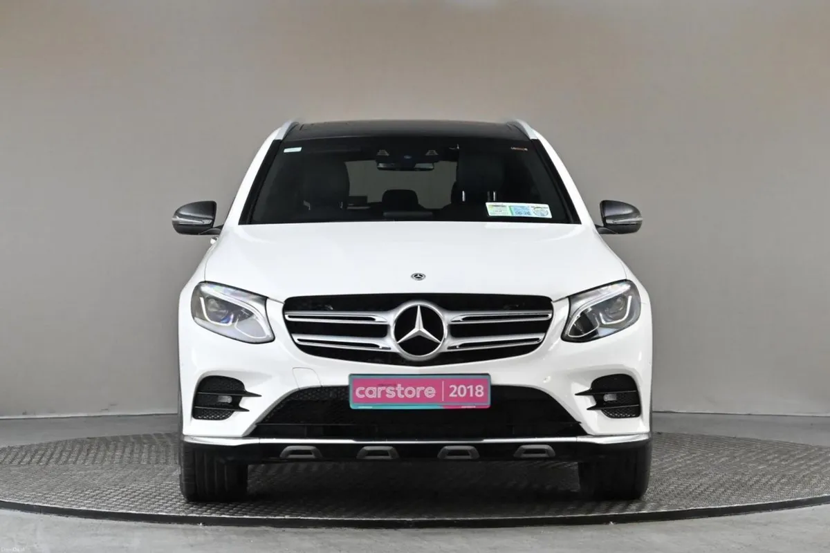 Mercedes-Benz GLC 220D 4MATIC AMG LINE PREMIUM - Image 2