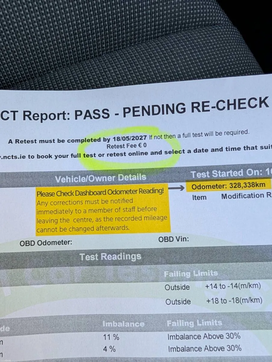 Ford Fiesta 2011 - Image 2