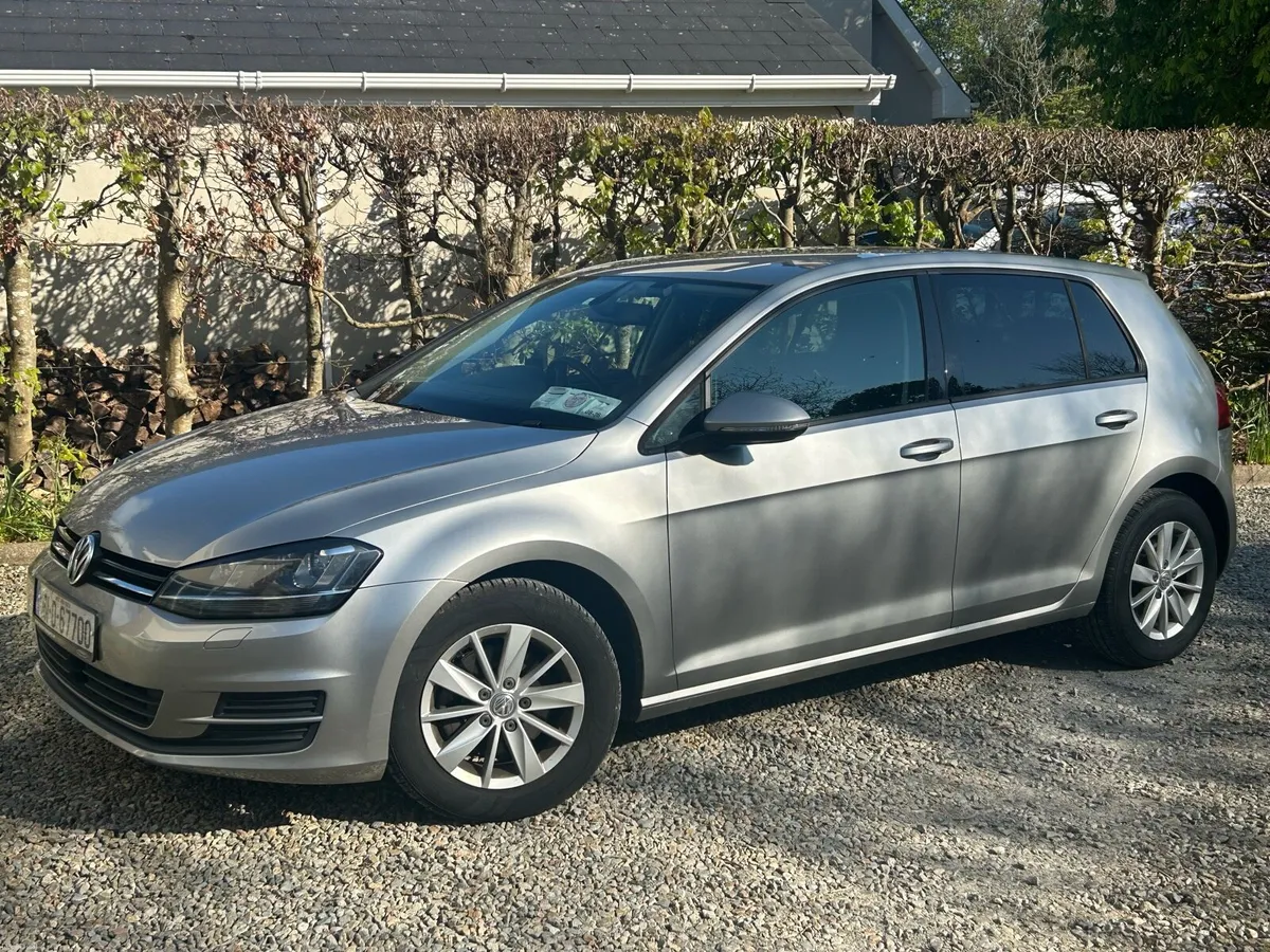 Volkswagen Golf **Low Km** - Image 1