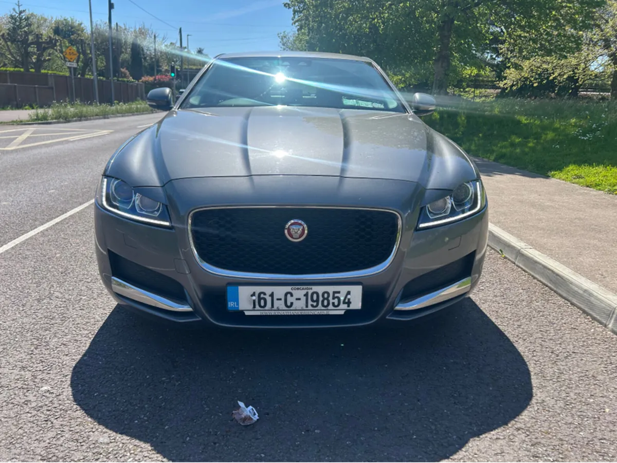 Jaguar XF 2.0 D PRESTIGE 4DR AUTO 163PS - Image 1