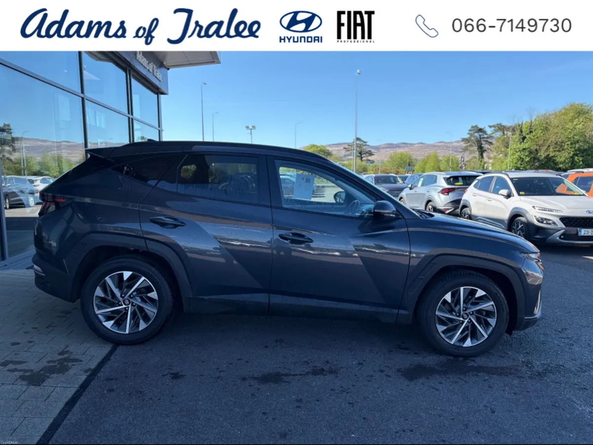 Hyundai Tucson EXECUTIVE 5DR - Image 3
