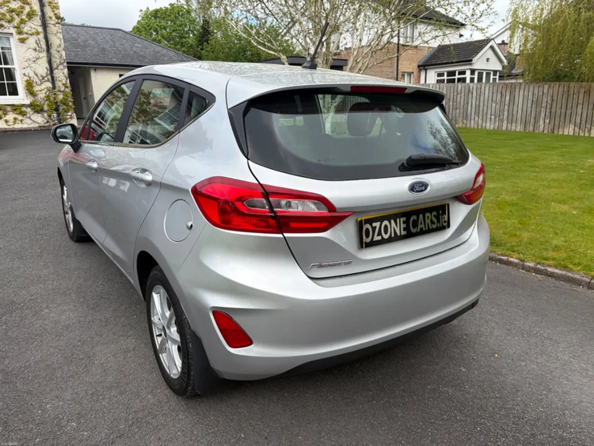 Ford Fiesta ZETEC - Image 6