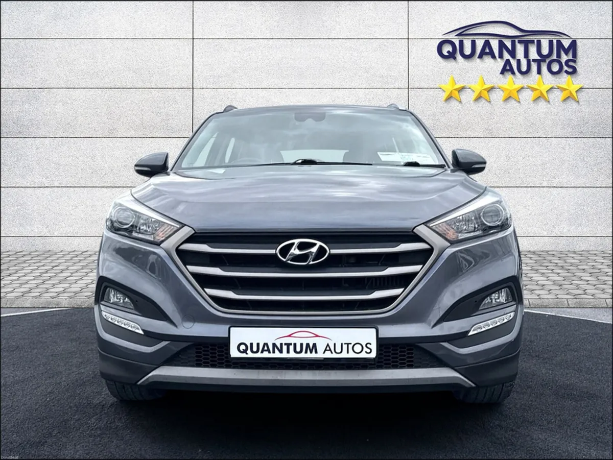 Hyundai Tucson 2017 1.7 CRDI SE NAV BLUE DRIVE €62 - Image 3
