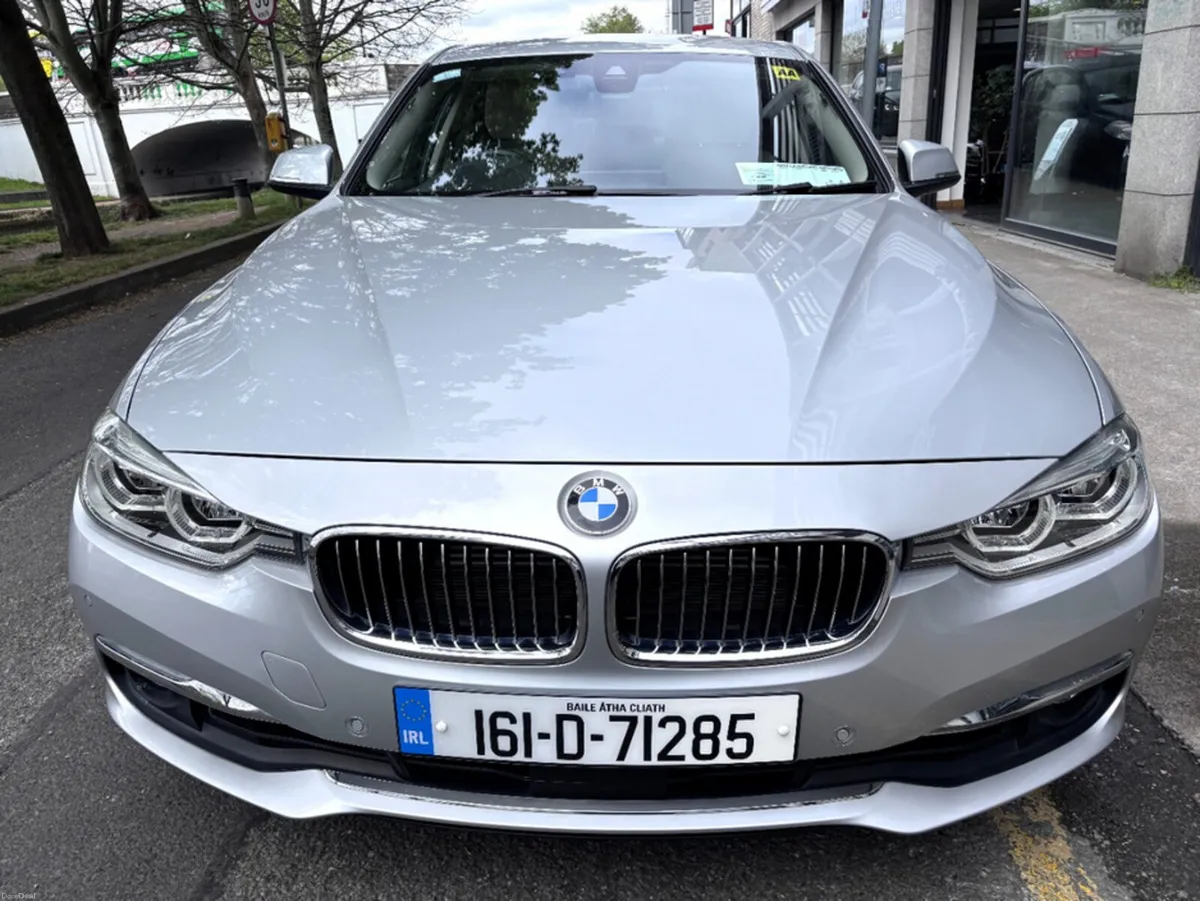 BMW 3-Series 330e LUXURY SALOON - Image 3